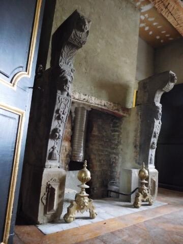 Purchased from another chateau, will be replaced now at Liroux 