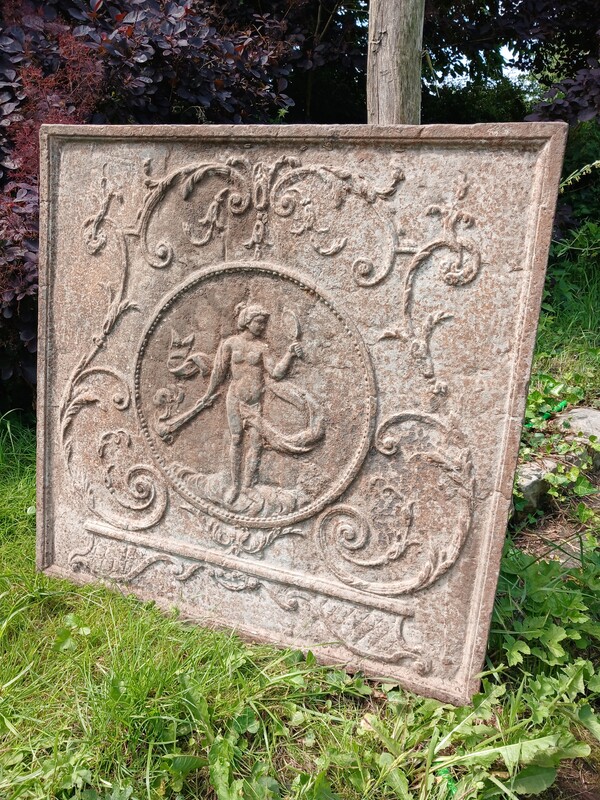 Cast Iron Fireback (or Backsplash)