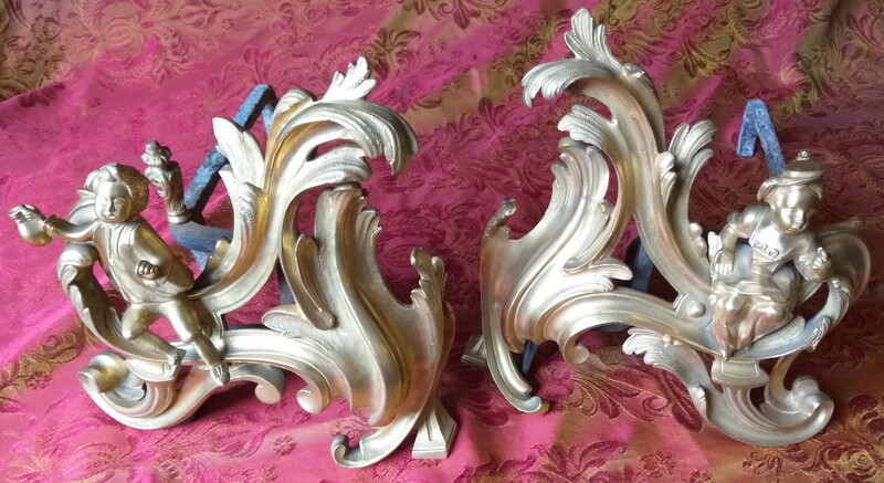 Endirens en bronze style Louis XV