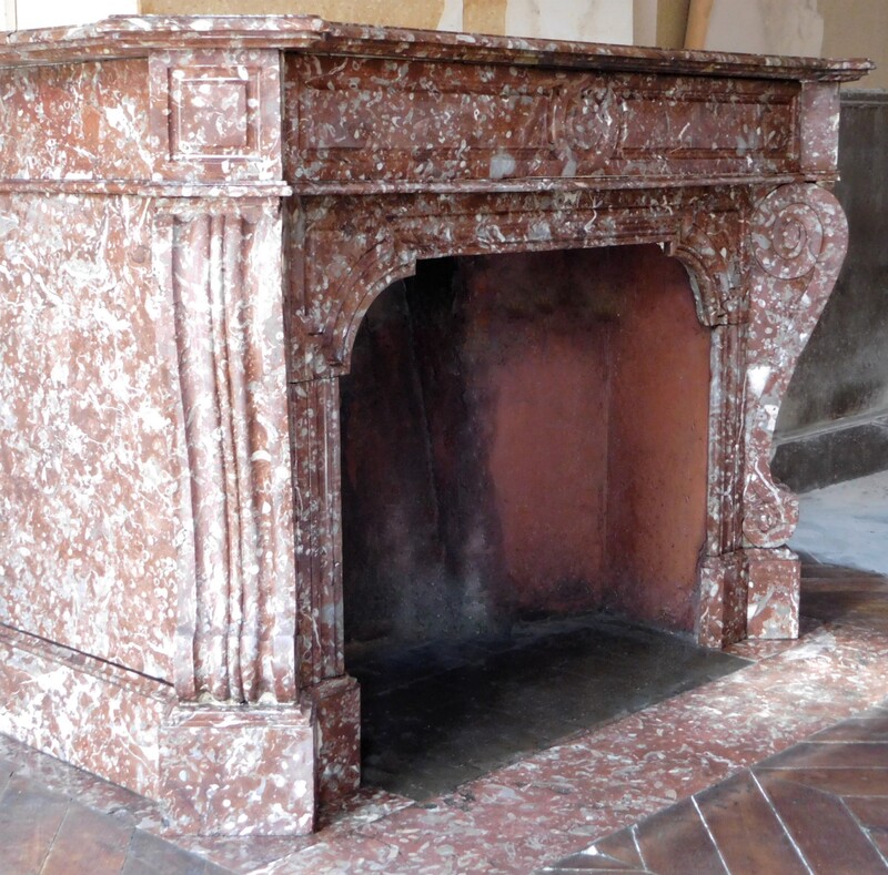  Fireplace in Rouge Royal marble Napoléon III