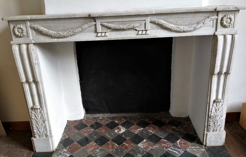 Louis XVI fireplace, epoque