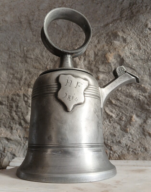 Prismenkanne Pewter Winebottle 1792